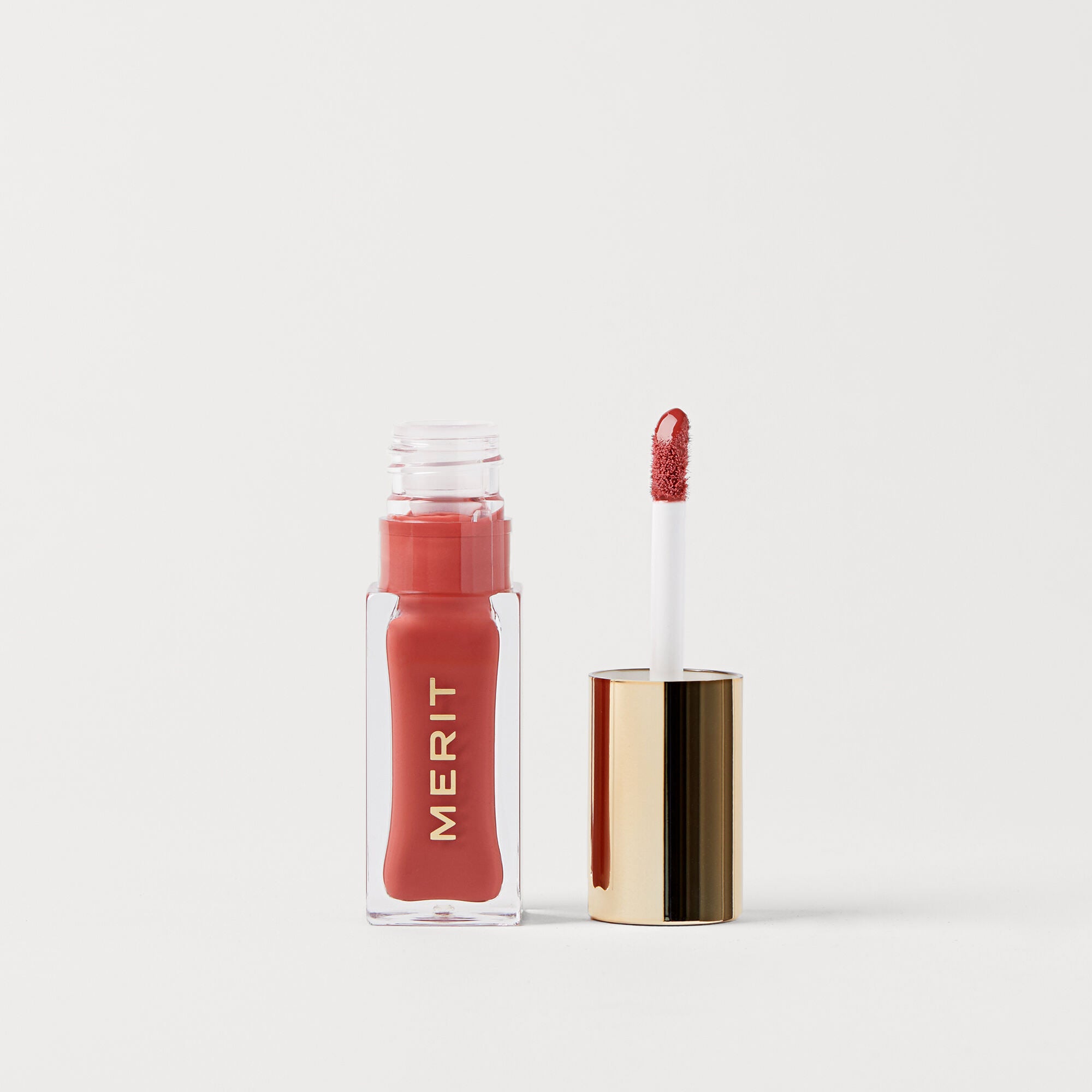 Merit-Shade_20Slick-Pink_20Beet-01_77d0f74f-6ba2-4716-9114-ef0ce4c5b7cd.jpg